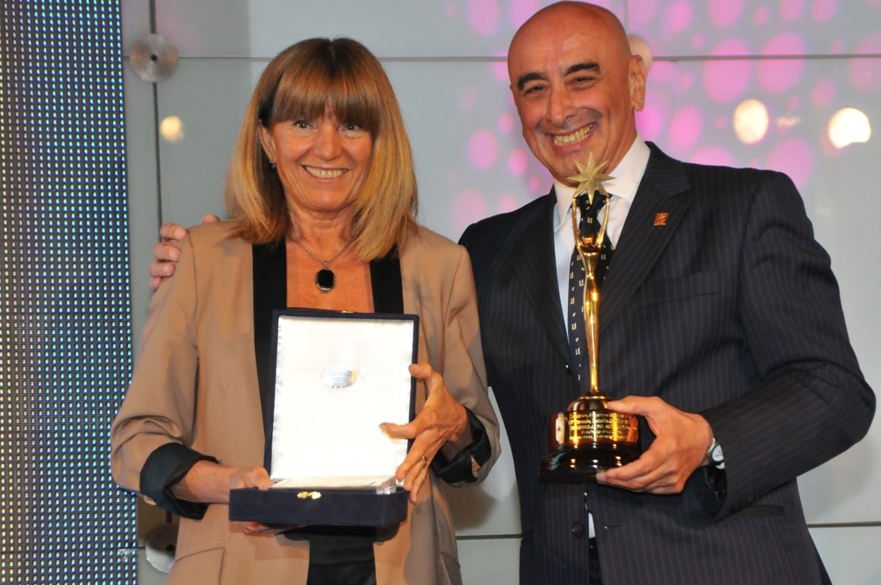 Entregan los Premios Estrella del Sur 2012