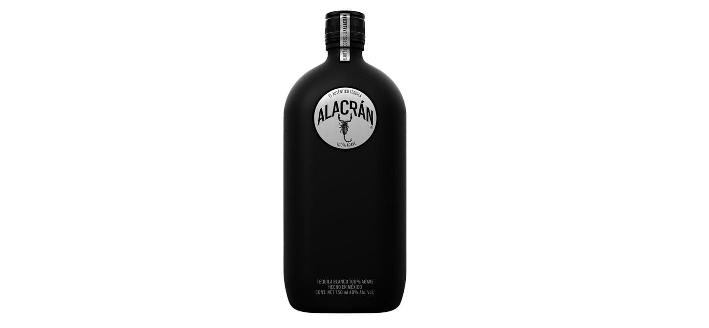 Presentan auténtico Tequila Alacrán