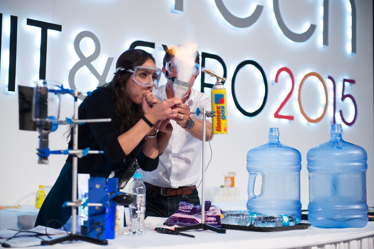 Presentan futuro y show de alimentos en vivo