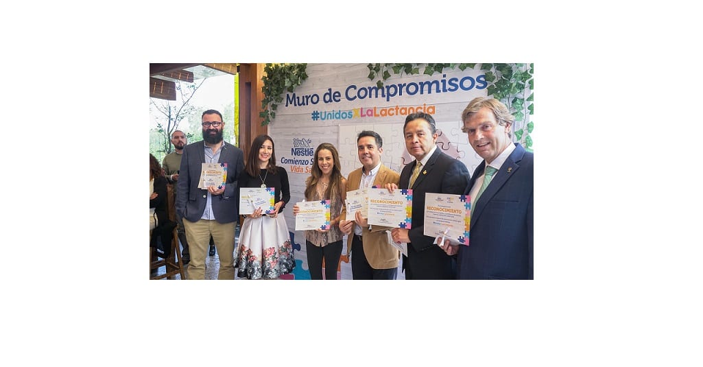 Se une Nestlé al movimiento #UnidosXLaLactancia