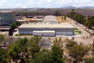 Kerry inaugura planta de clase mundial en México