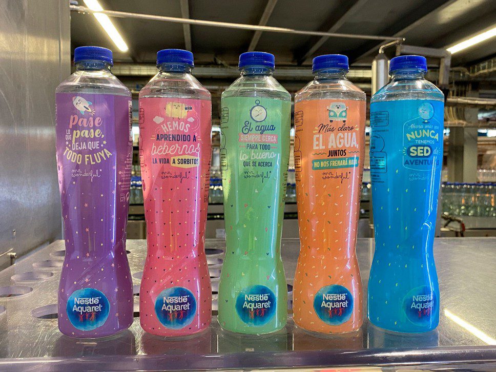 Nestlé Aquarel estrena botellas sostenibles diseñadas por Mr