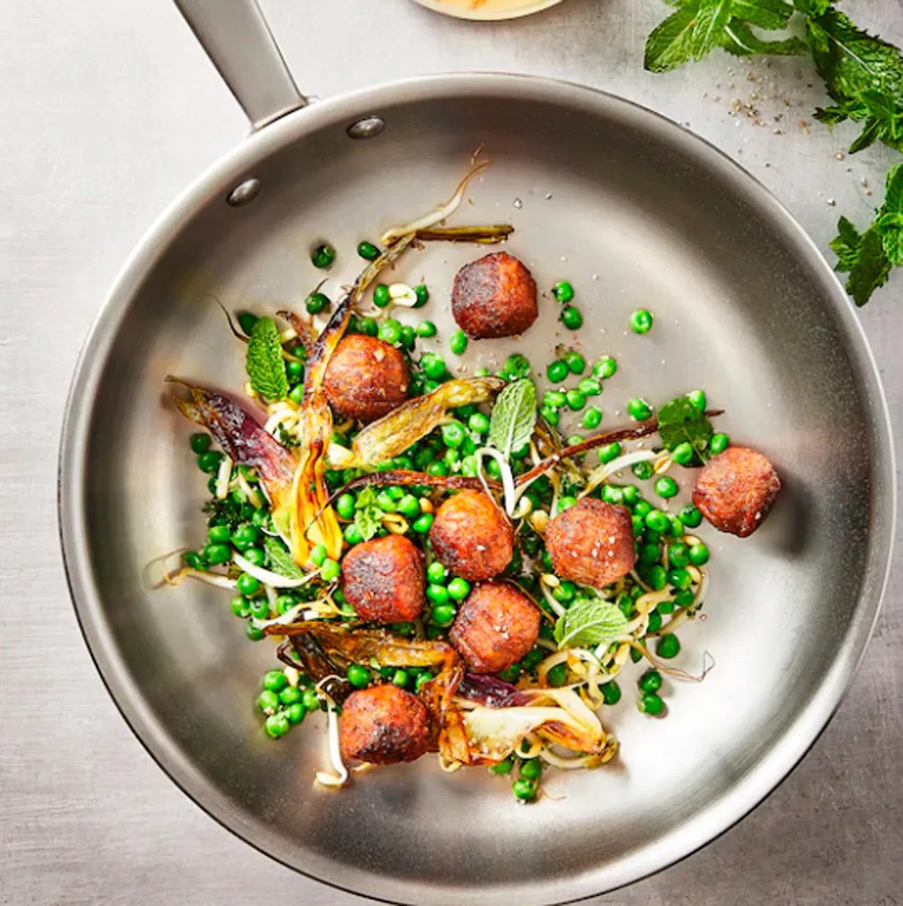 Investigación y desarrollo: creando alimentos del futuro con base en el Plato del Bien Comer