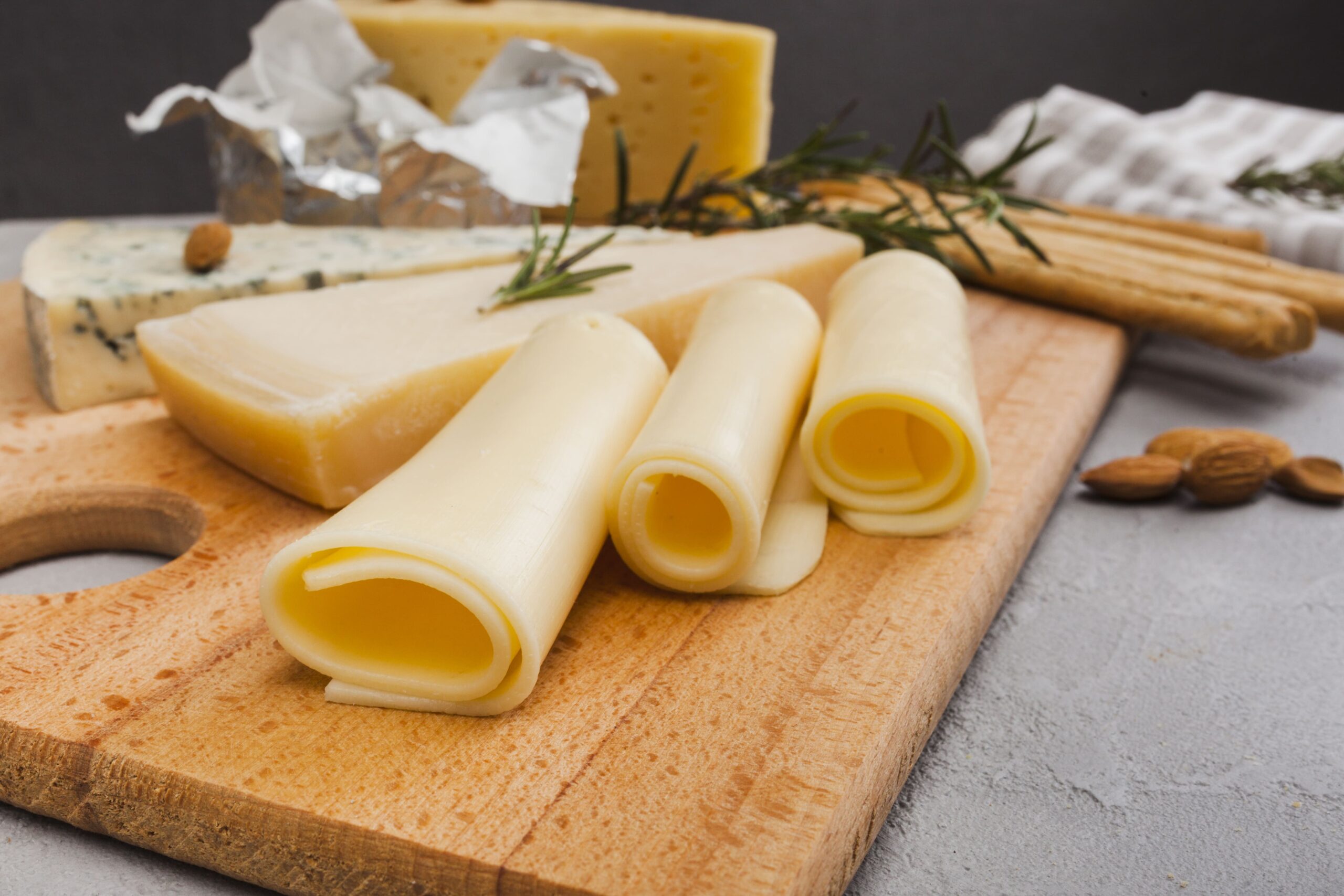 Cómo conservar el queso fresco para alargar su vida útil - Lácteos