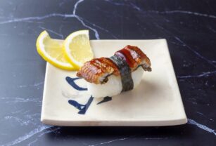 Japanese,Sushi,-,Eel,Sushi(nori,Wrapped,Grilled,Eel,Sushi),Set