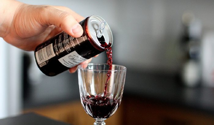 Vino en lata, un packaging innovador adoptado por la industria del vino