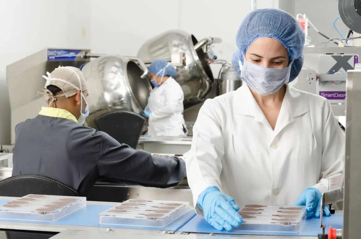 Cómo construir una cultura de inocuidad alimentaria en tu organización