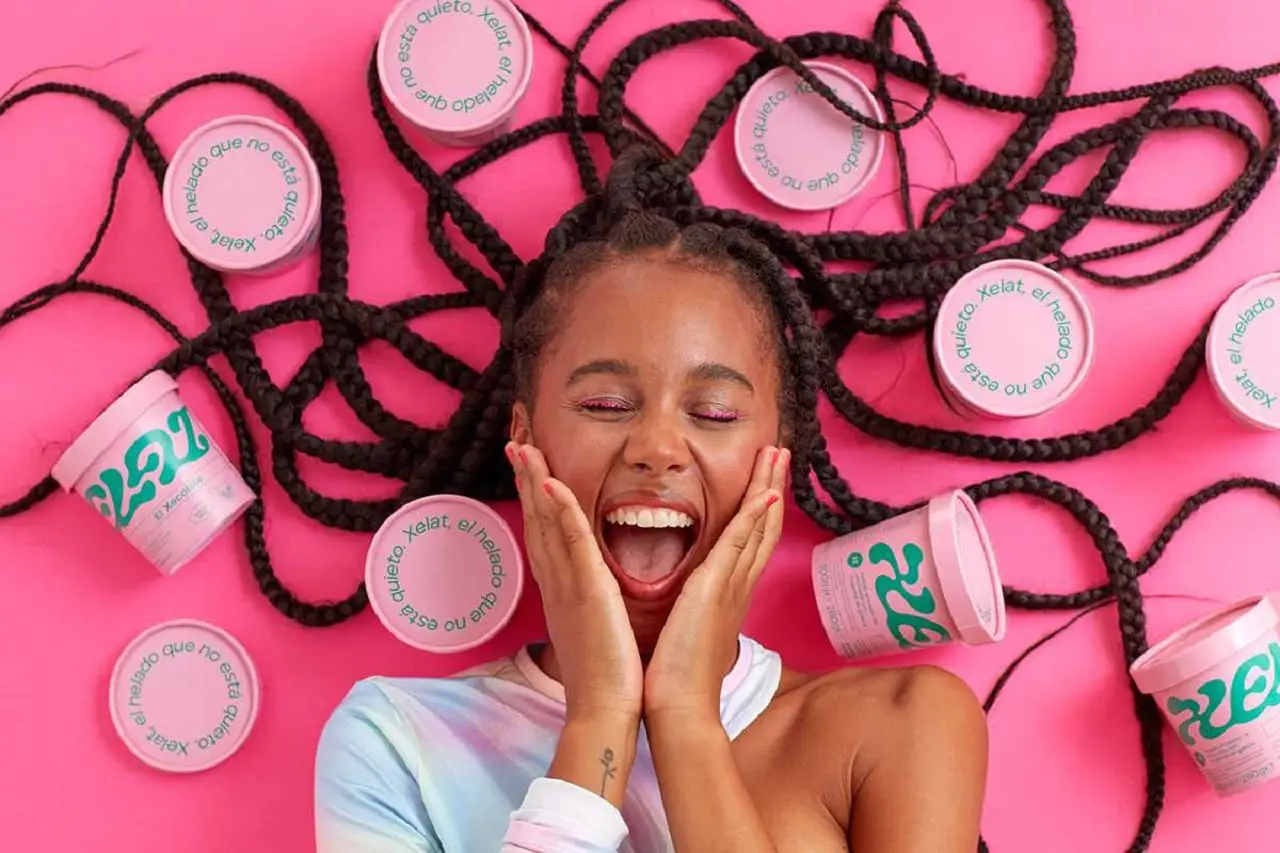 El helado inquieto con un packaging dinámico