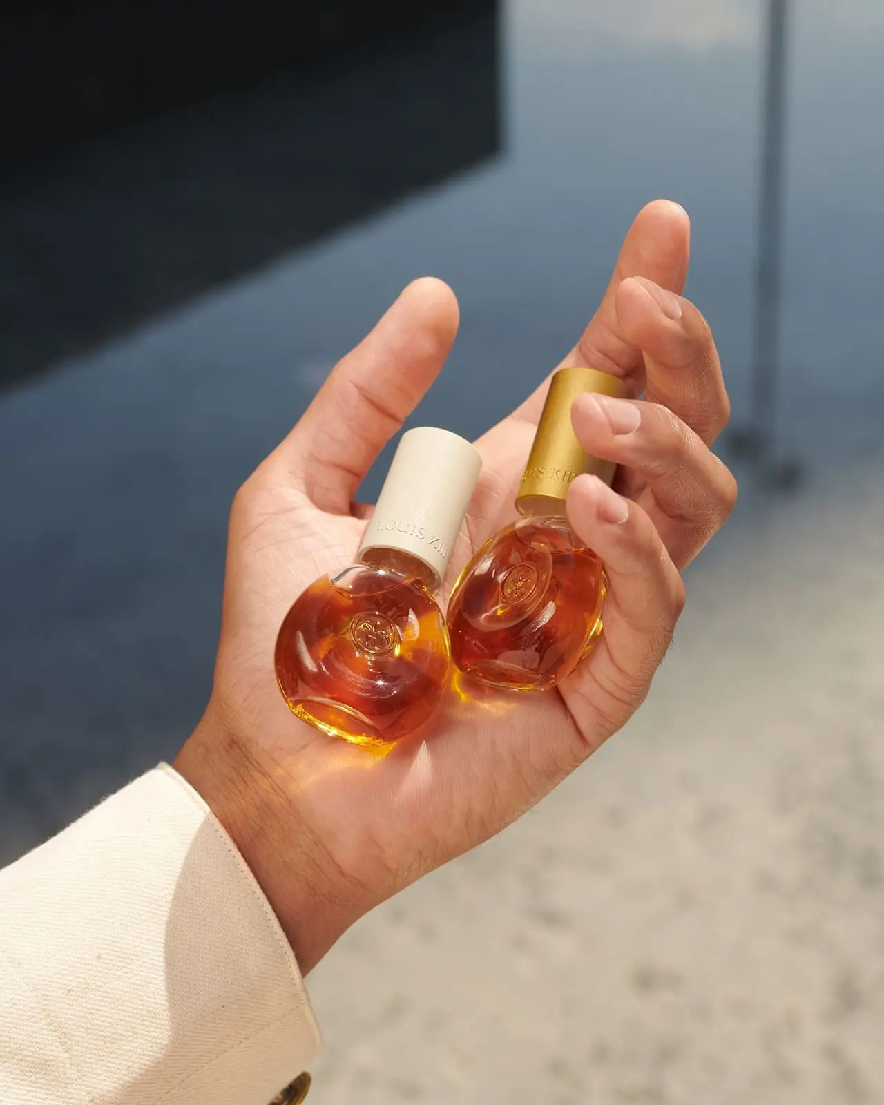 Cognac en pequeña botella que podrás traer en todo momento sin perder el estilo