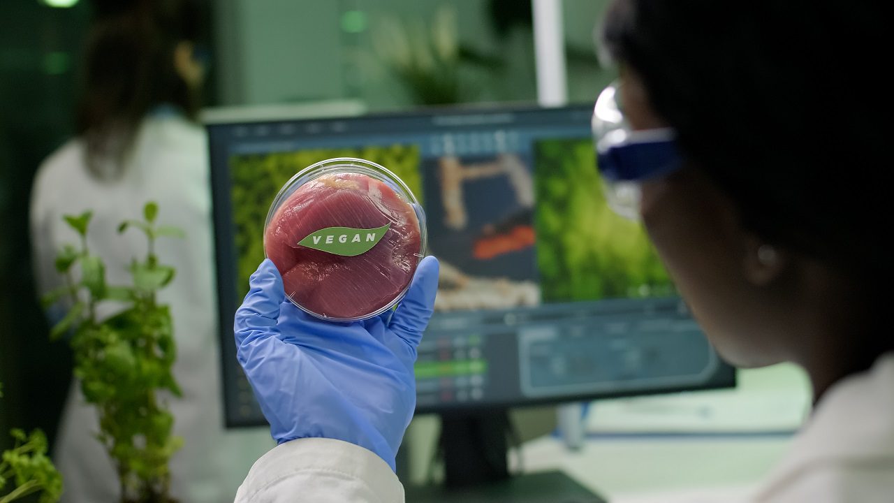 GFI expone la necesidad de profesionales para impulsar proteínas alternativas