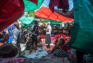 La violencia empuja a mas de un millar de haitianos a confinarse en campos de desplazados