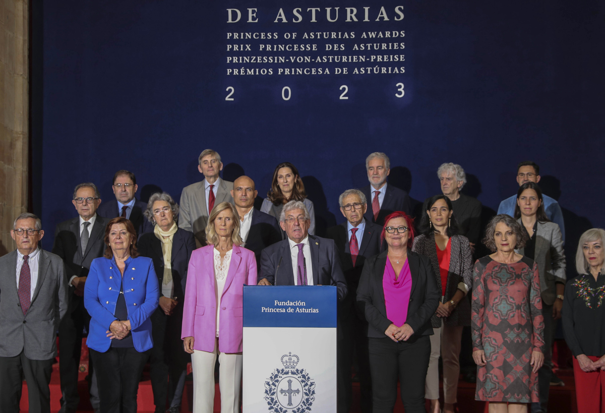 Premian investigación de la lucha contra las bacterias resistentes a antibióticos