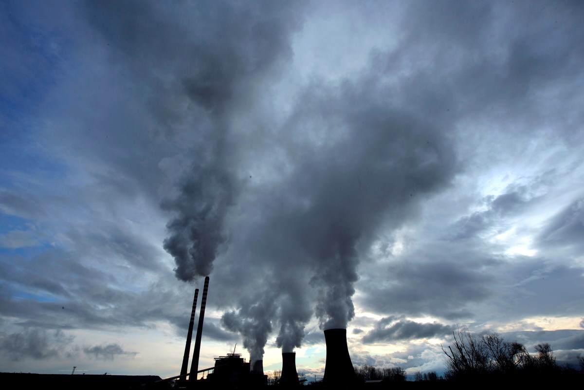 Las emisiones de gases de efecto invernadero en Francia bajaron 2.7 % en 2022