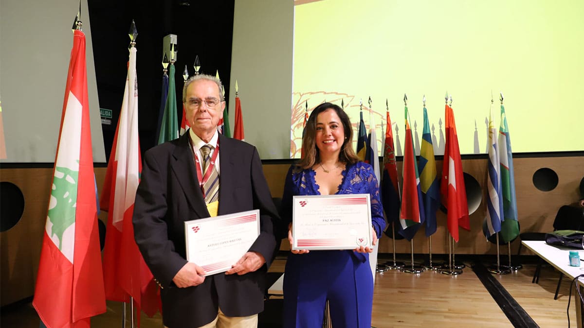 Reconocimiento histórico para la directora del CMV