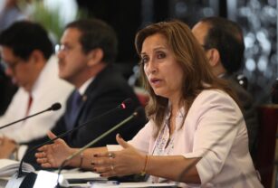 Perú ratifica su compromiso de trabajar con el Banco Mundial y del BID