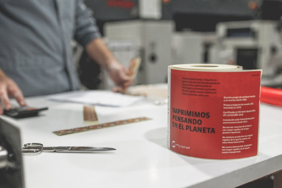 Etiquetas verdes y digitales: la demanda en el packaging de alimentos