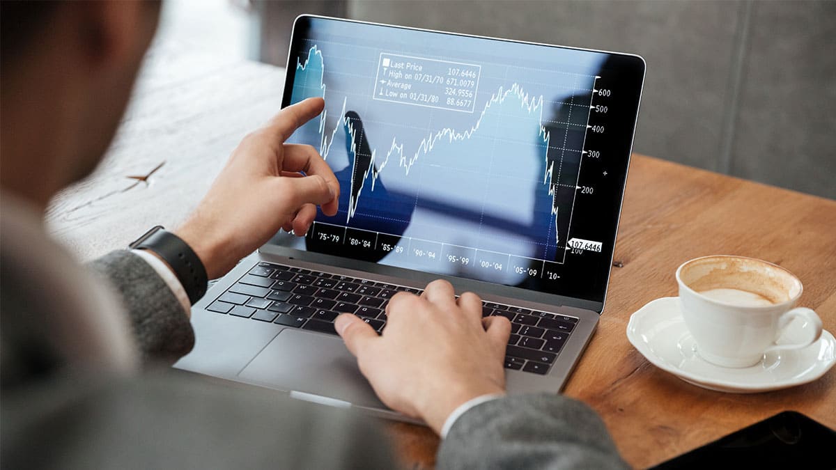 La Bolsa española sube el 1,31%, animada por el dato de la inflación en Estados Unidos