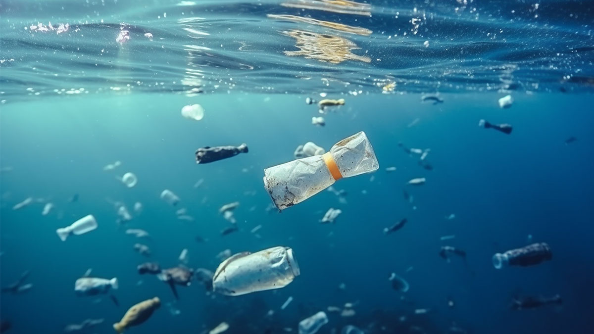 Algunos lagos están más afectados por los plásticos que las peores zonas de los oceános