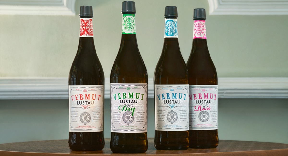 Lustau lanza Vermut Lustau Dry en botella de vidrio