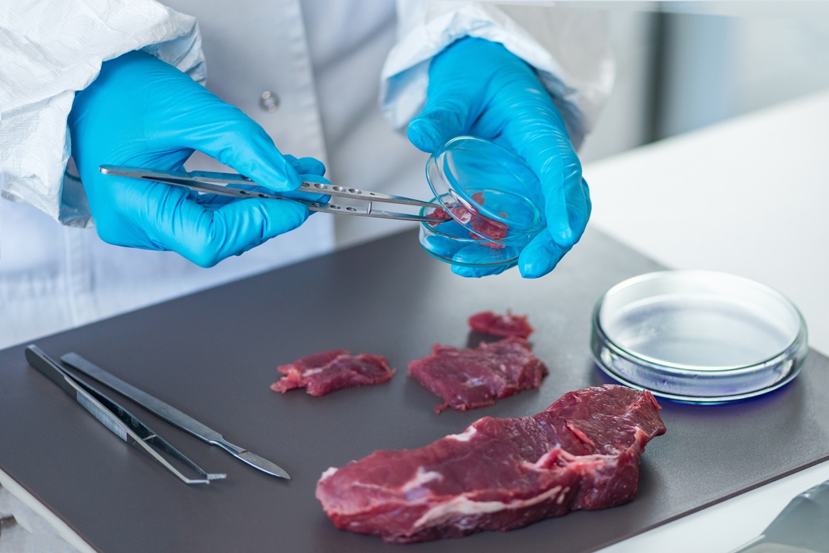 Agricultores identifican una ventaja competitiva sobre la carne celular, señala una investigación