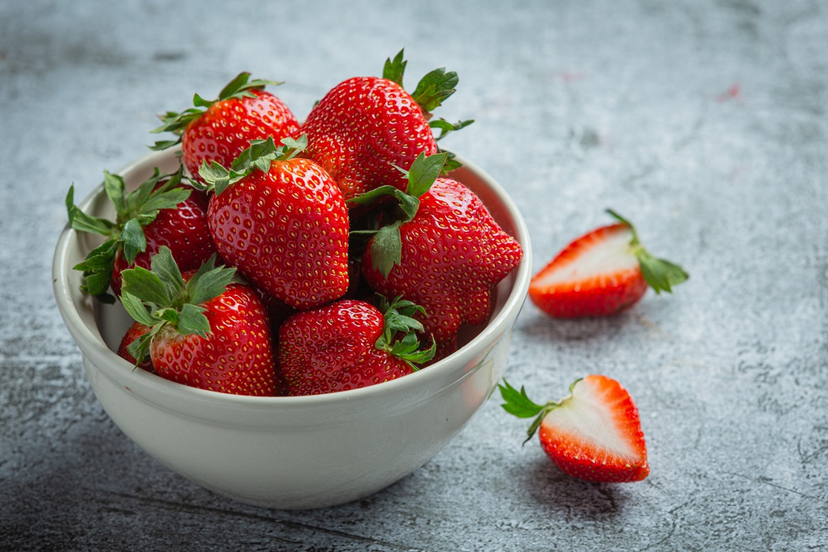 El consumo de fresas otorga importantes beneficios a la salud