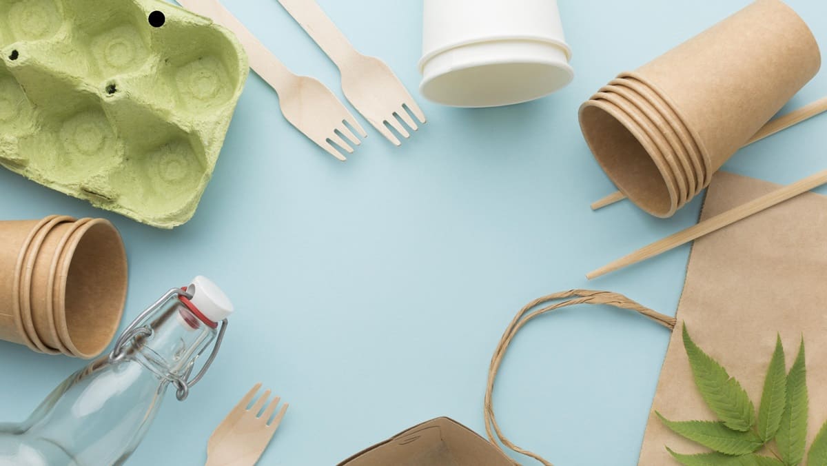 Etiquetas claras, clave para desechar correctamente los plásticos compostables